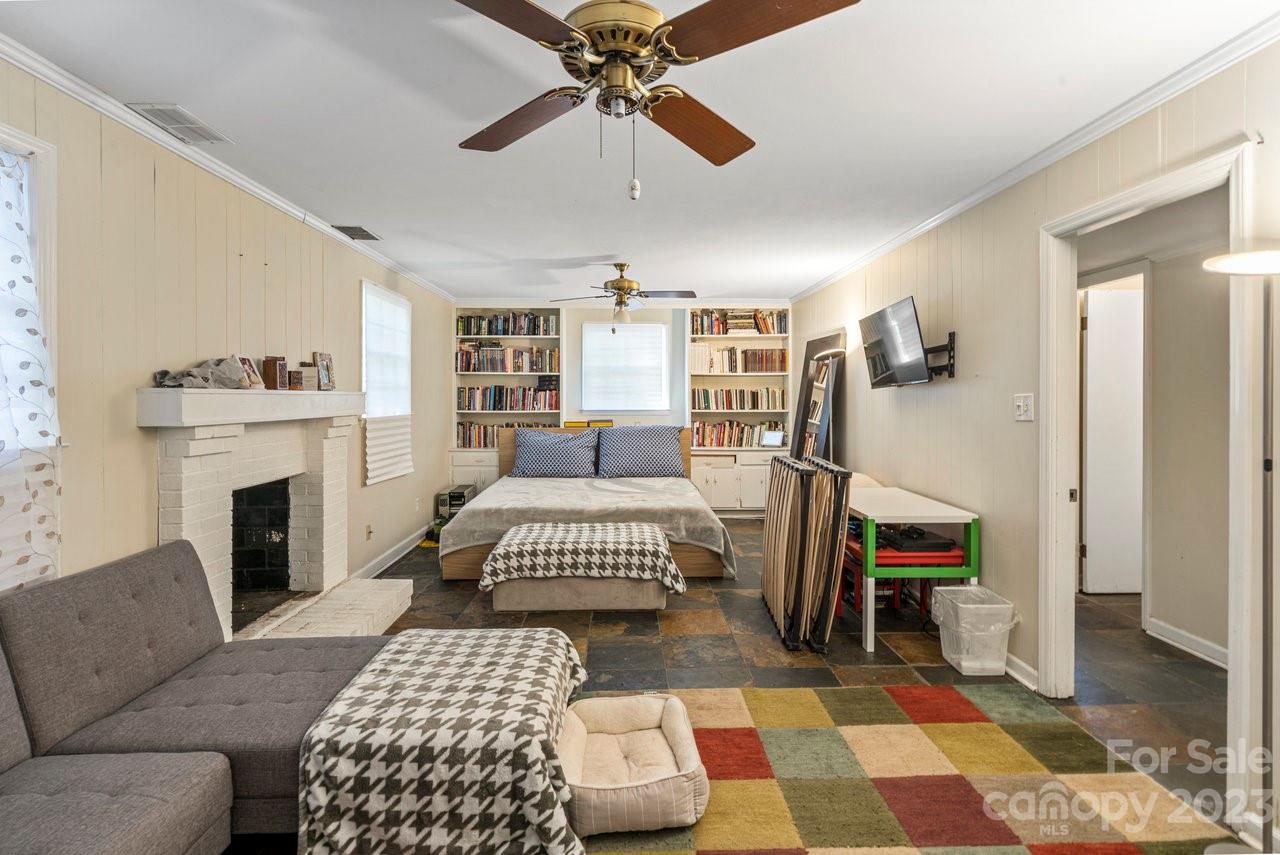 Beverly Woods - Residential