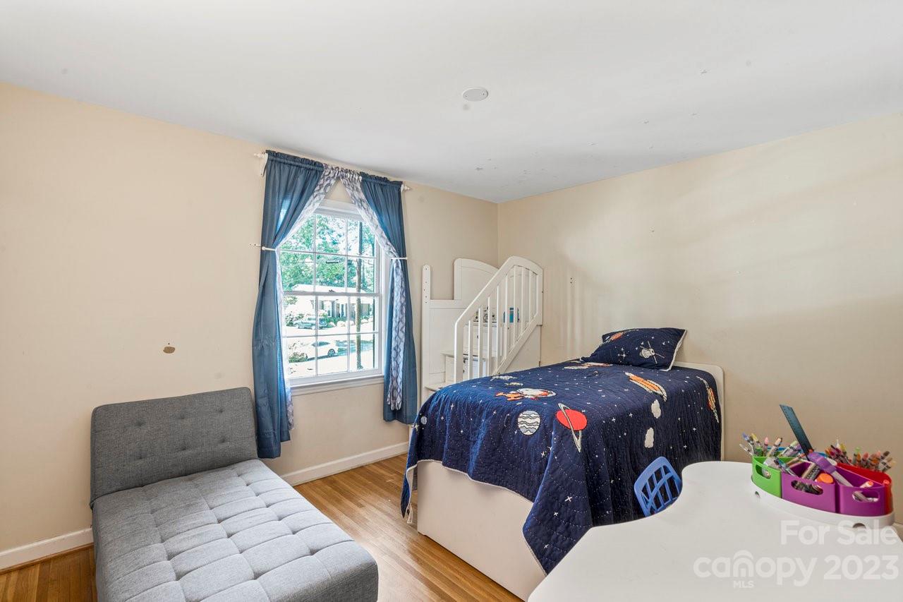 Beverly Woods - Residential