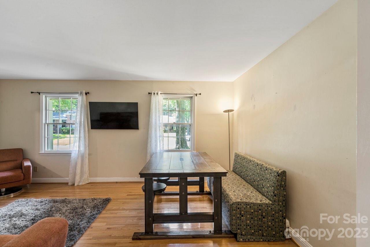 Beverly Woods - Residential