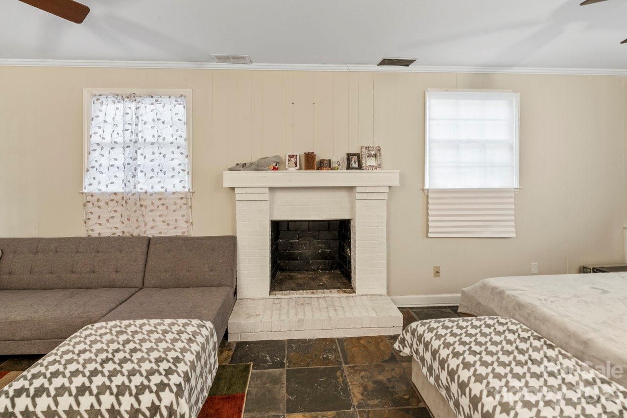 Beverly Woods - Residential