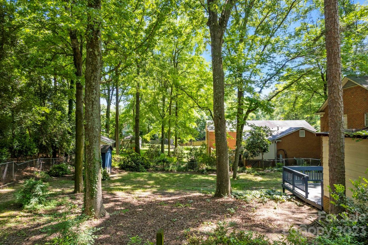 Beverly Woods - Residential