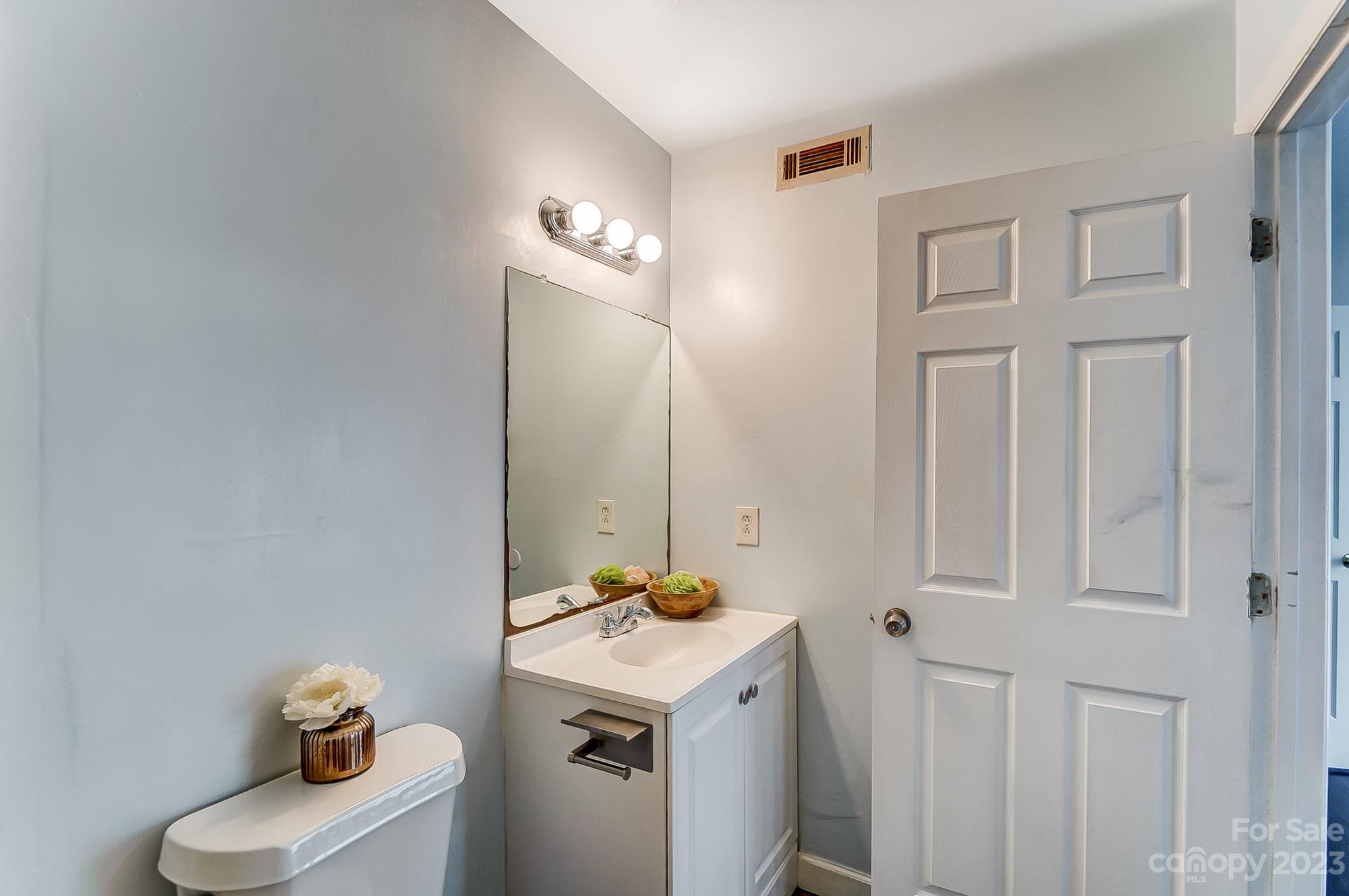 Pawtuckett on The Green - Residential