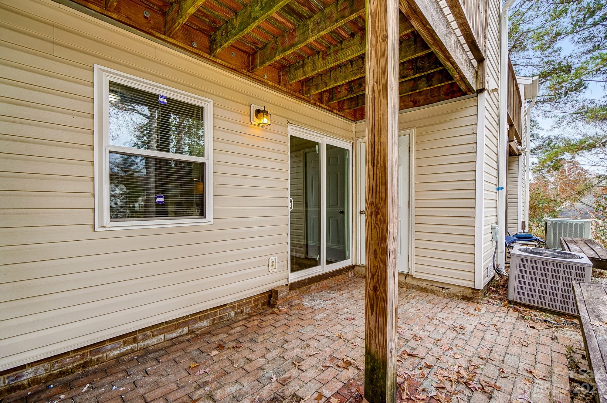 Pawtuckett on The Green - Residential