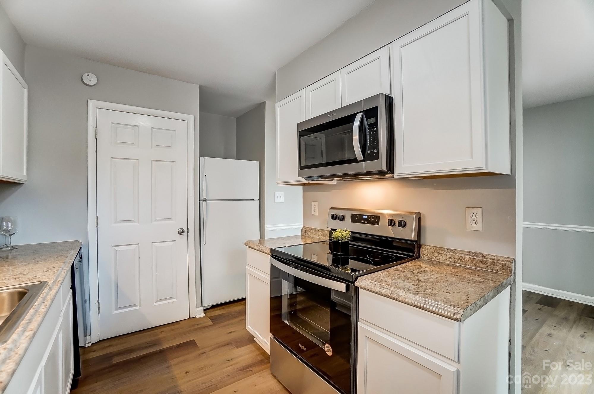 Pawtuckett on The Green - Residential