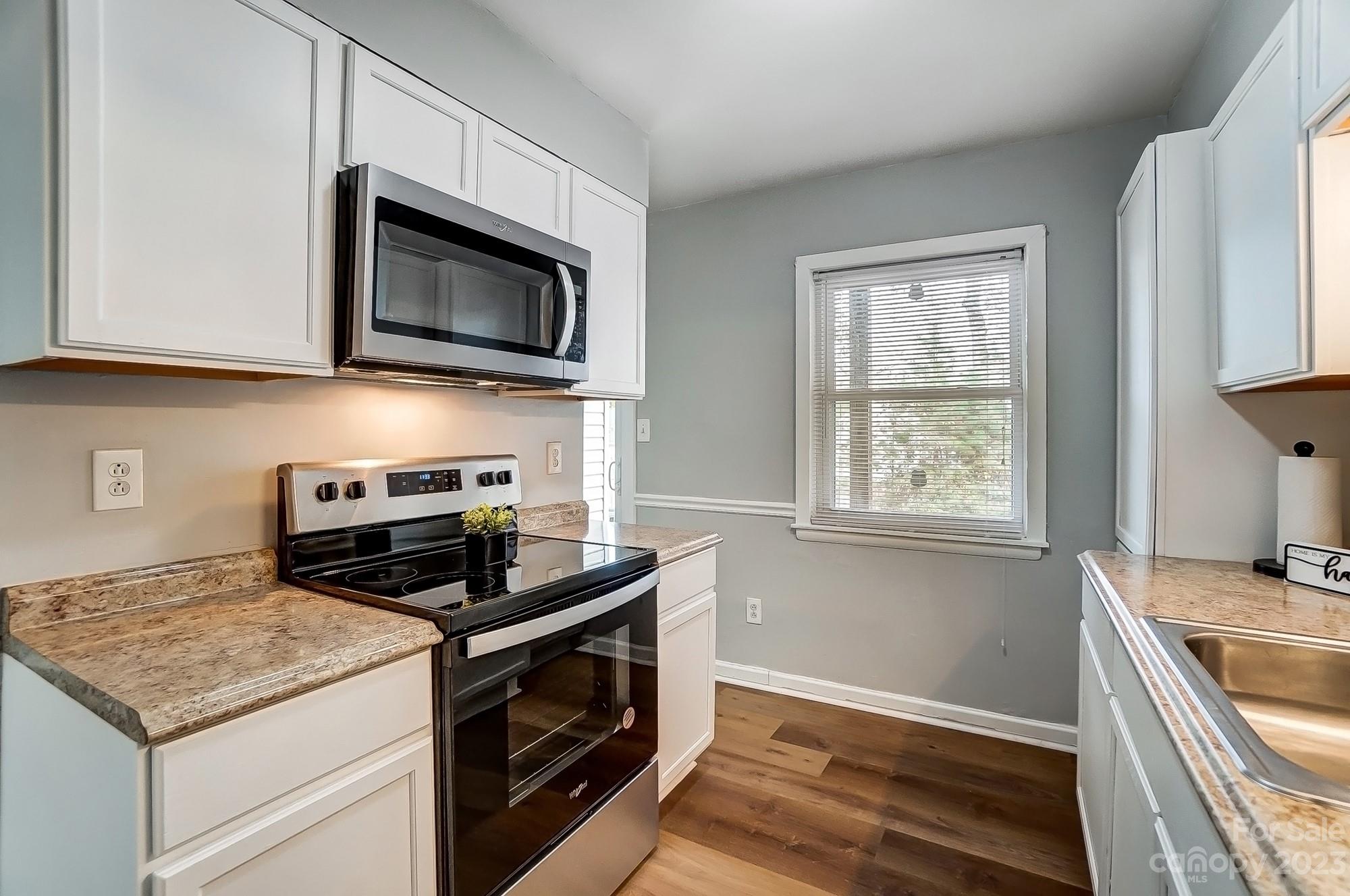 Pawtuckett on The Green - Residential