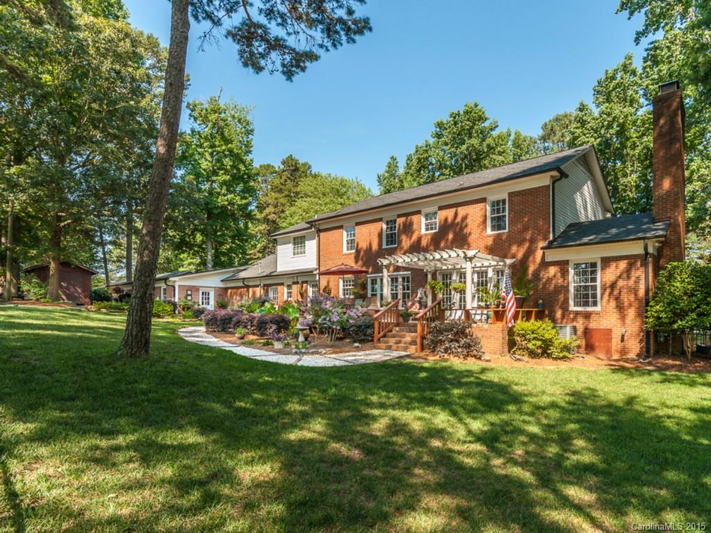 Rolling Hills - Residential