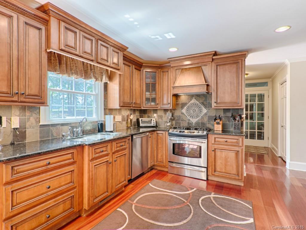 Rolling Hills - Residential