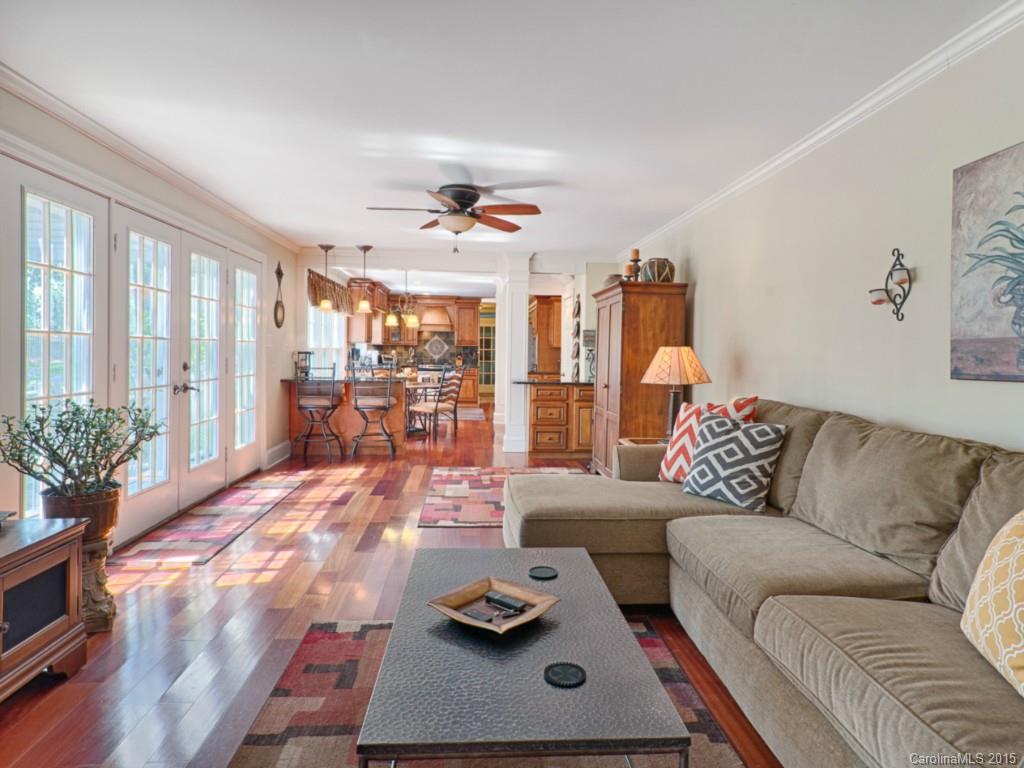 Rolling Hills - Residential