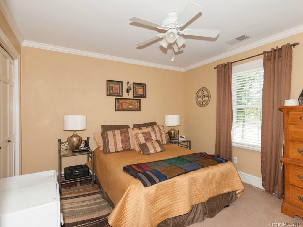 Rolling Hills - Residential