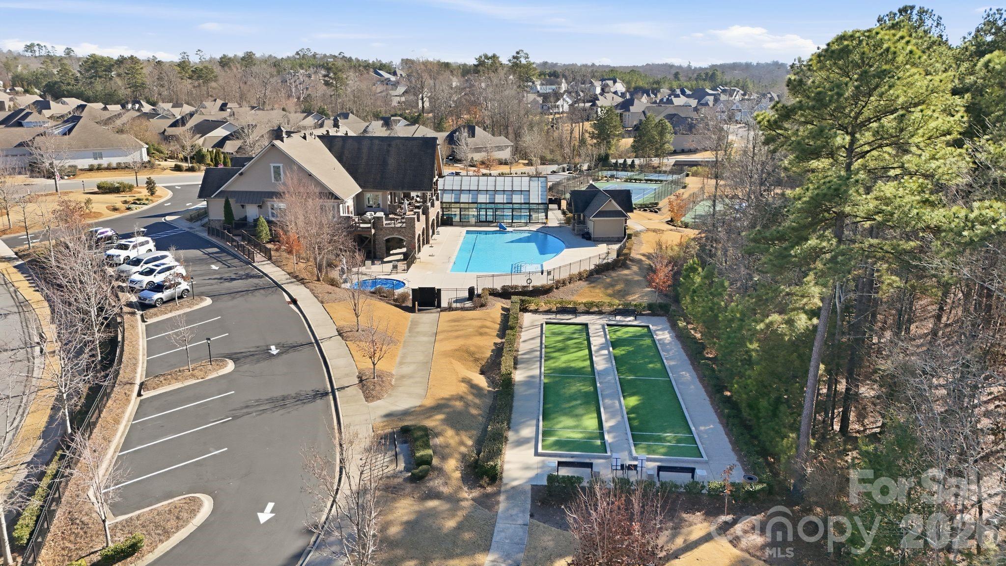 Regency at Palisades - Residential