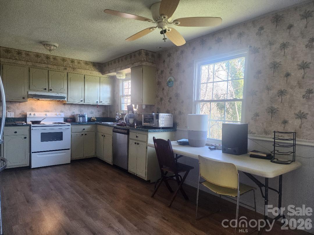 Brentwood - Residential