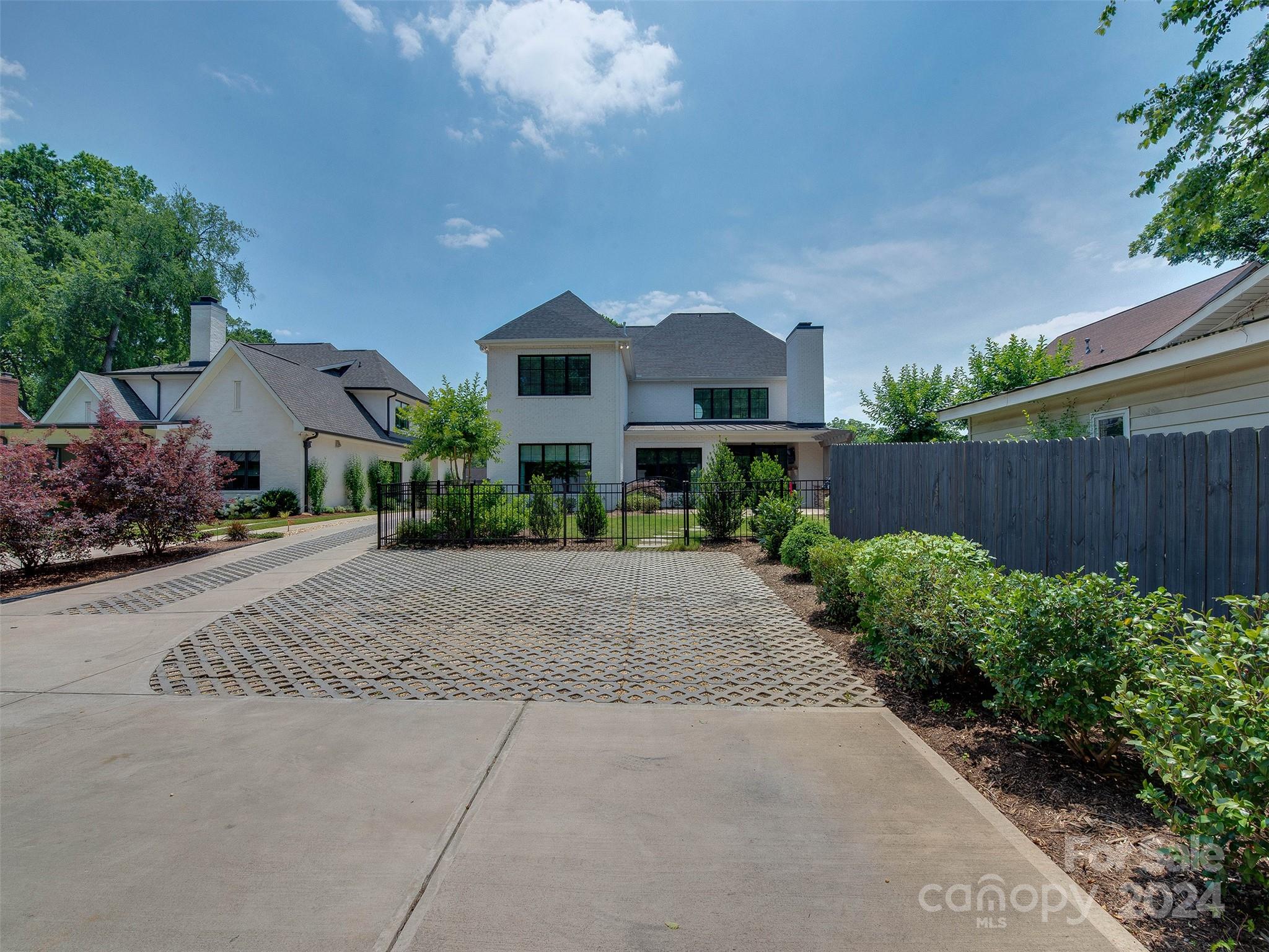 Myers Park - Residential