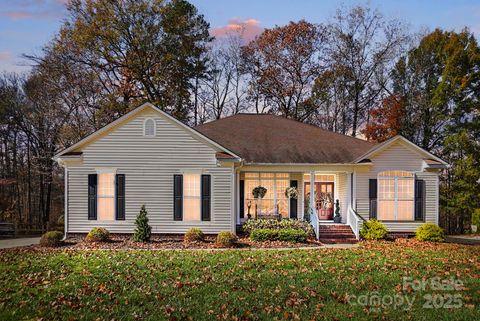 Photo of 11648 Crossroads Place, Concord, NC 28025 (MLS # 4318064)