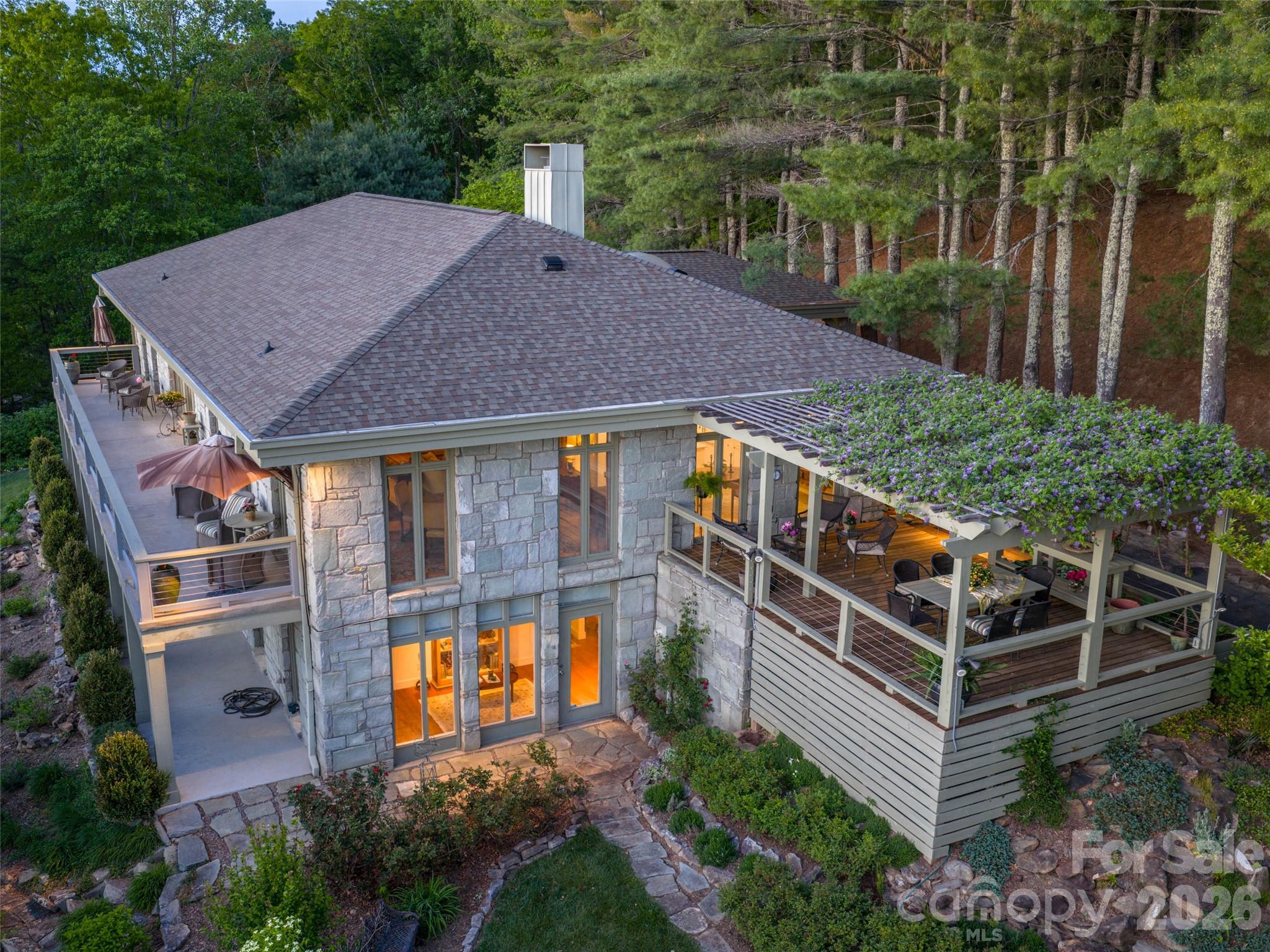 65 Crestwood Road