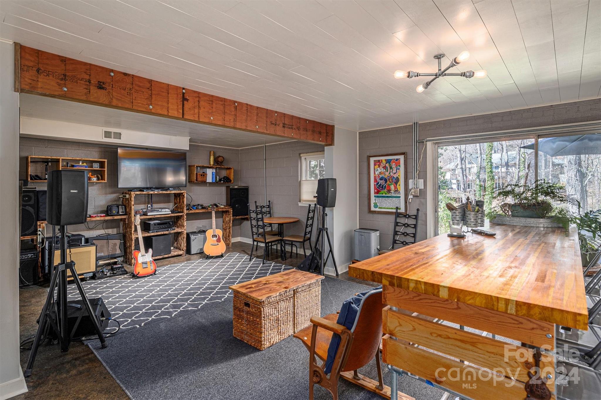 Garland Acres - Residential