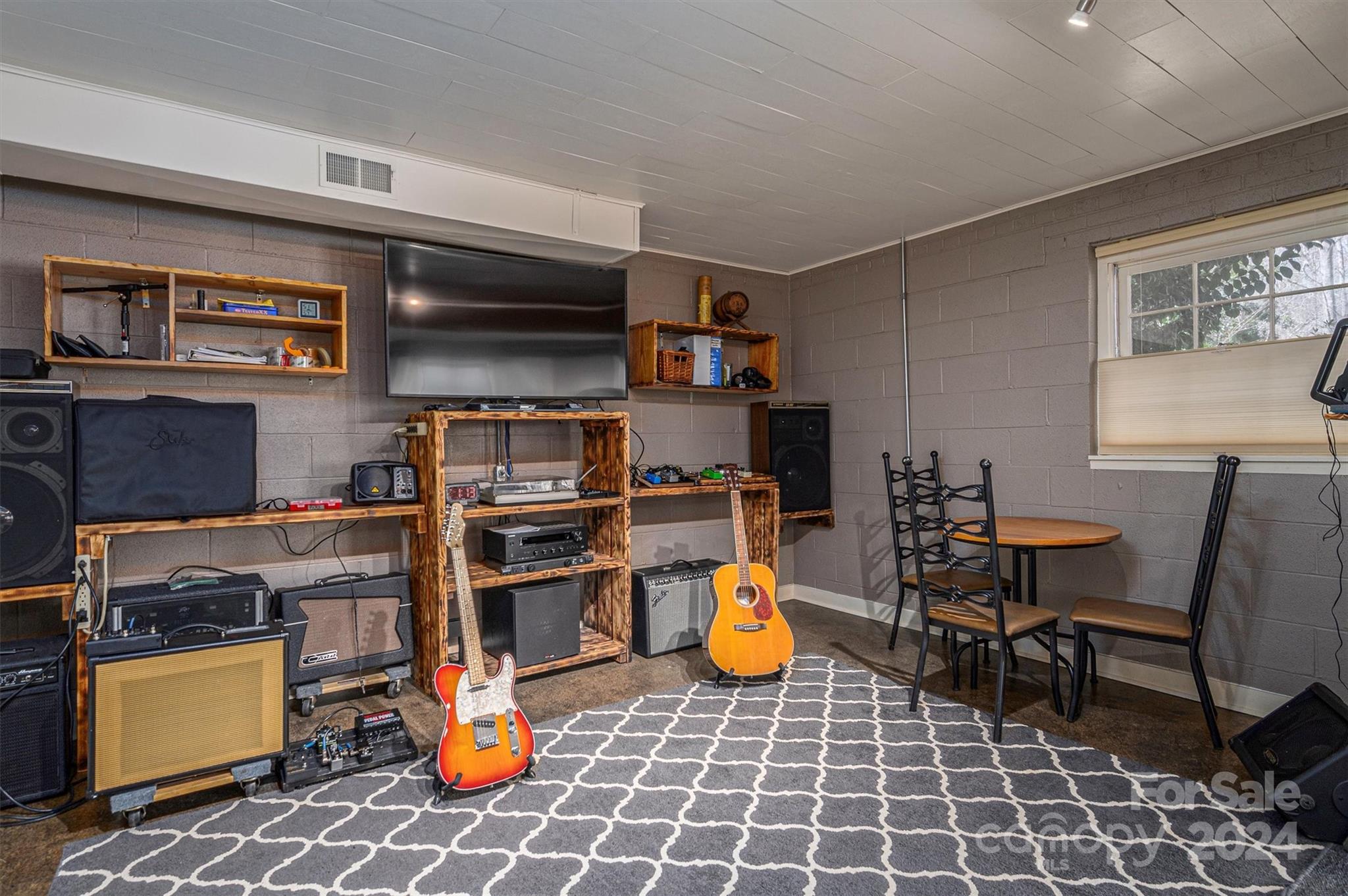 Garland Acres - Residential