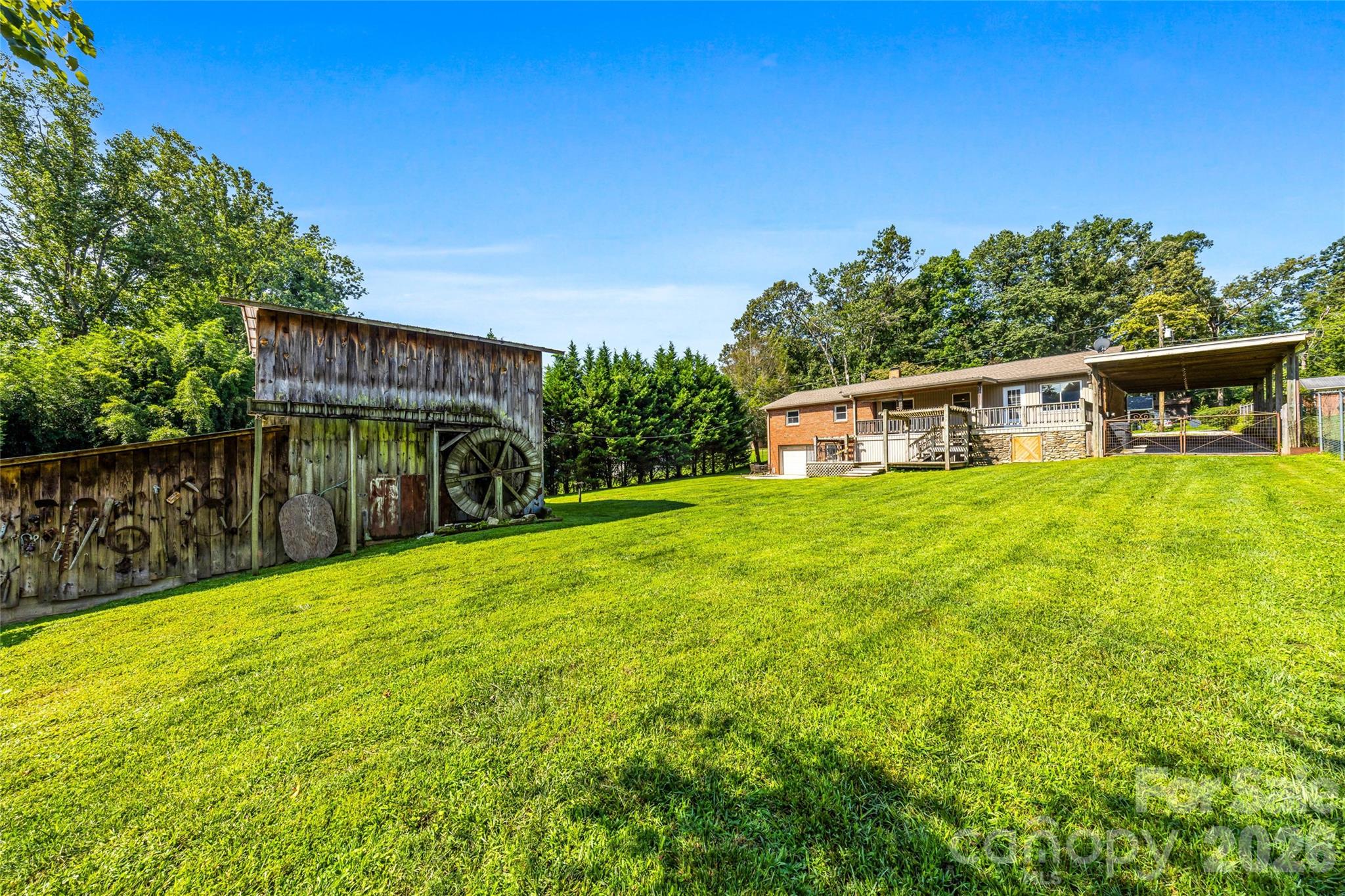 708 Loop Road