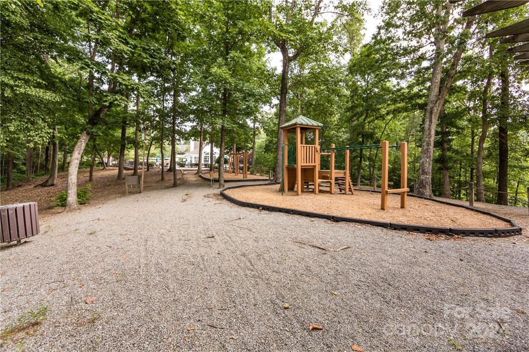 Mt Isle Harbor - Residential