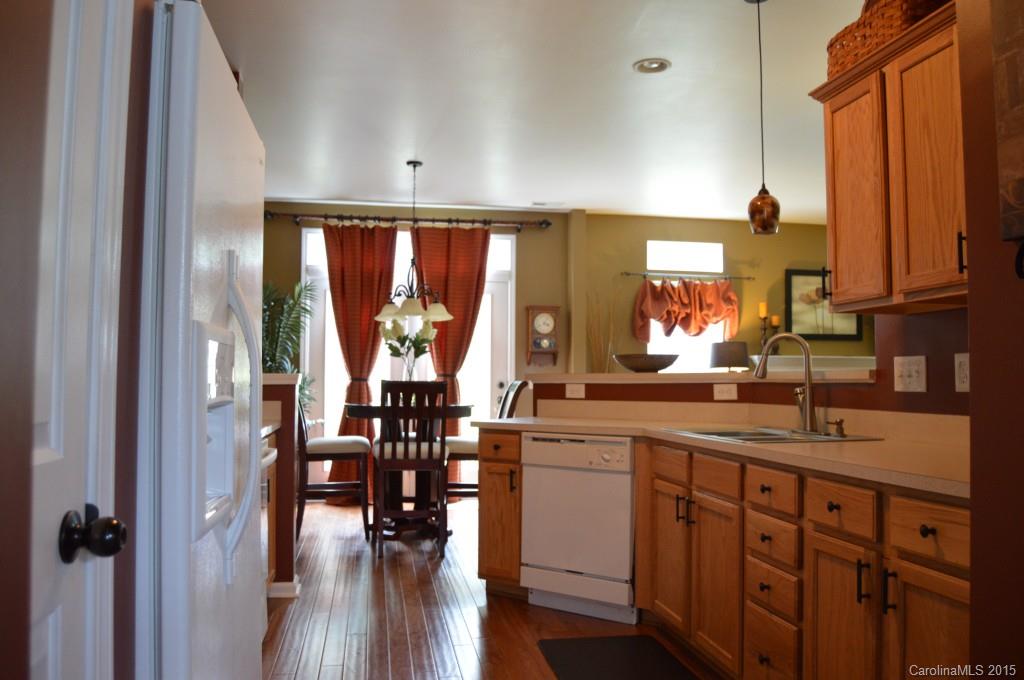 Autumn Cove at Lake Wylie - Residential