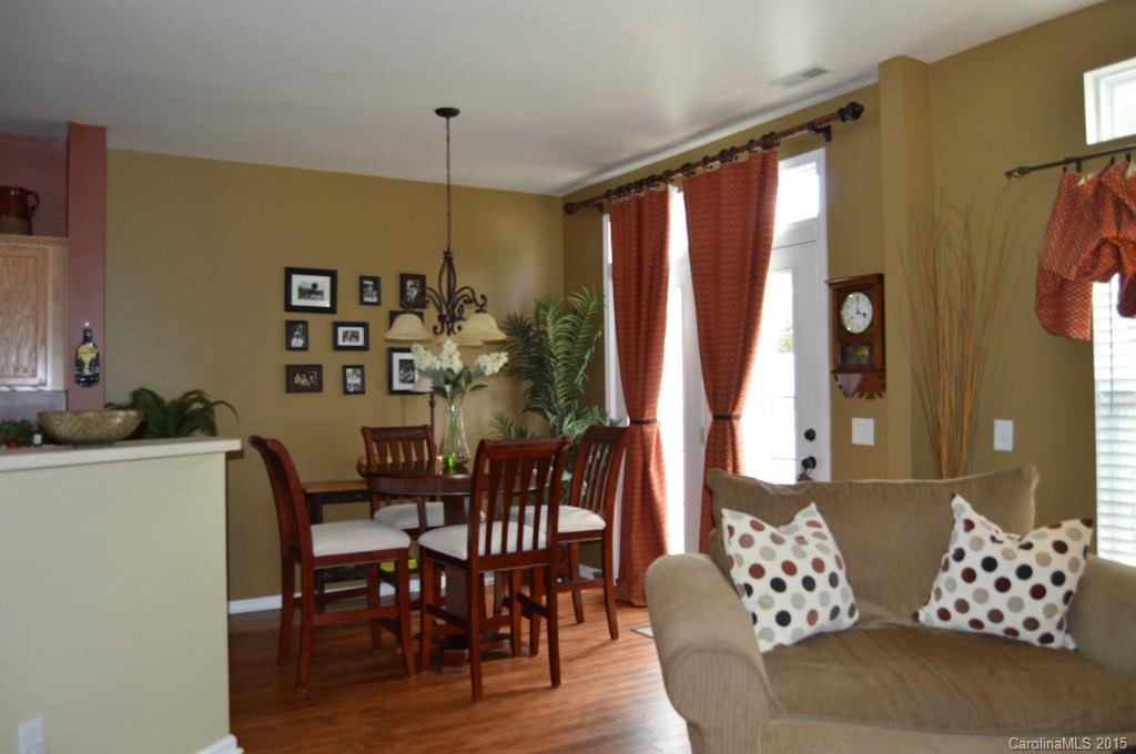 Autumn Cove at Lake Wylie - Residential