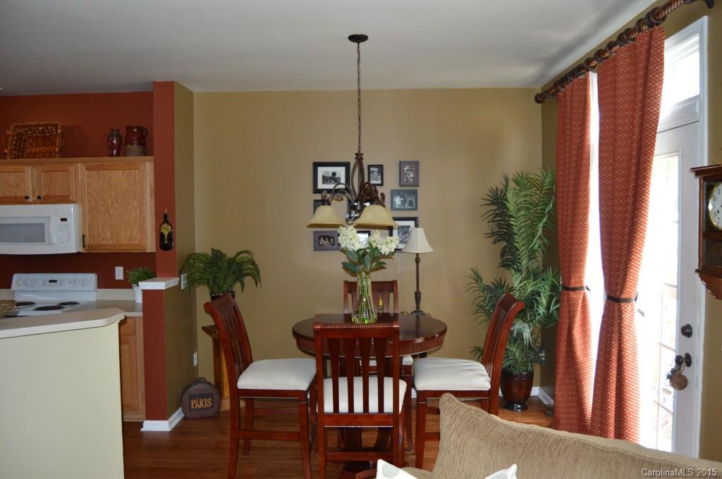 Autumn Cove at Lake Wylie - Residential