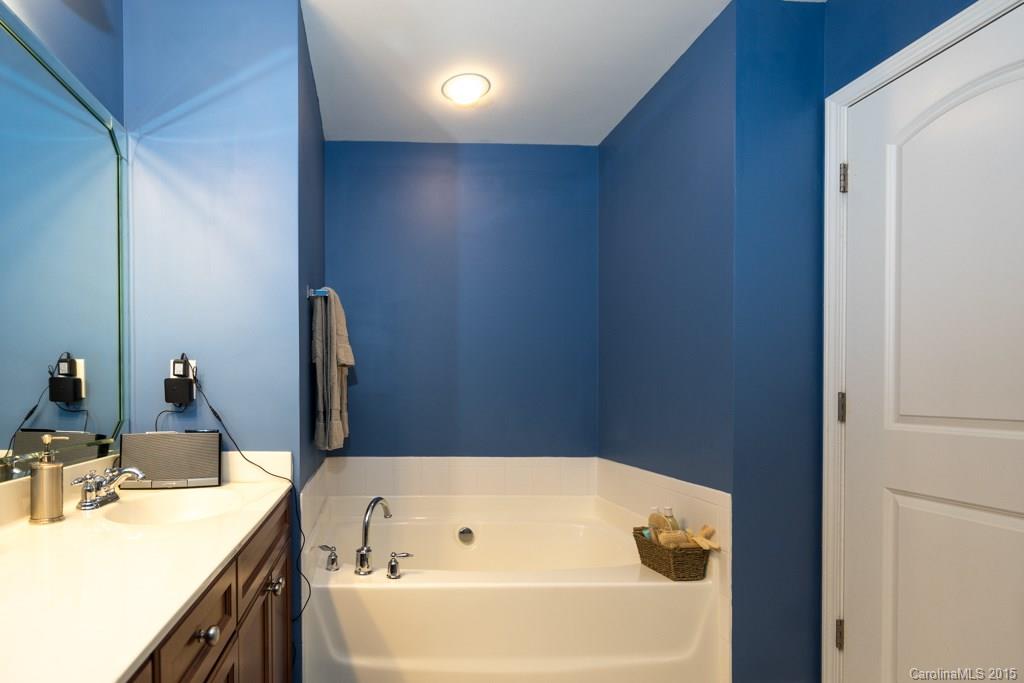 Stonegrove - Residential