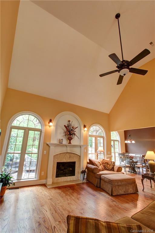 Creekside Estates - Residential