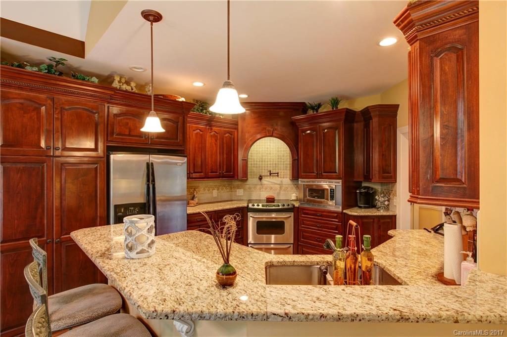 Creekside Estates - Residential