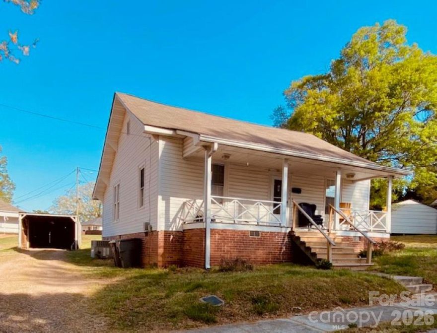 This 2-bedroom, 1-bath bungalow property is priced to sell! Bedrooms, kitchen and bathroom are all generously sized with 10 ft ceilings throughout most of the home that make the rooms feel large but quaint. The interior of home was freshly painted, and the original wood floors refinished just last year. Enjoy the large front porch that was made for relaxing on. The driveway has plenty of parking and the back yard is large enough for family get togethers, gardening and pets. The property is just down the road from downtown Kannapolis with plenty of shops, restaurants, Swanee & Gem theatres, and entertainment including the Atrium Health Ball Park. Perfect for the first time home buyer, downsizers or investors.