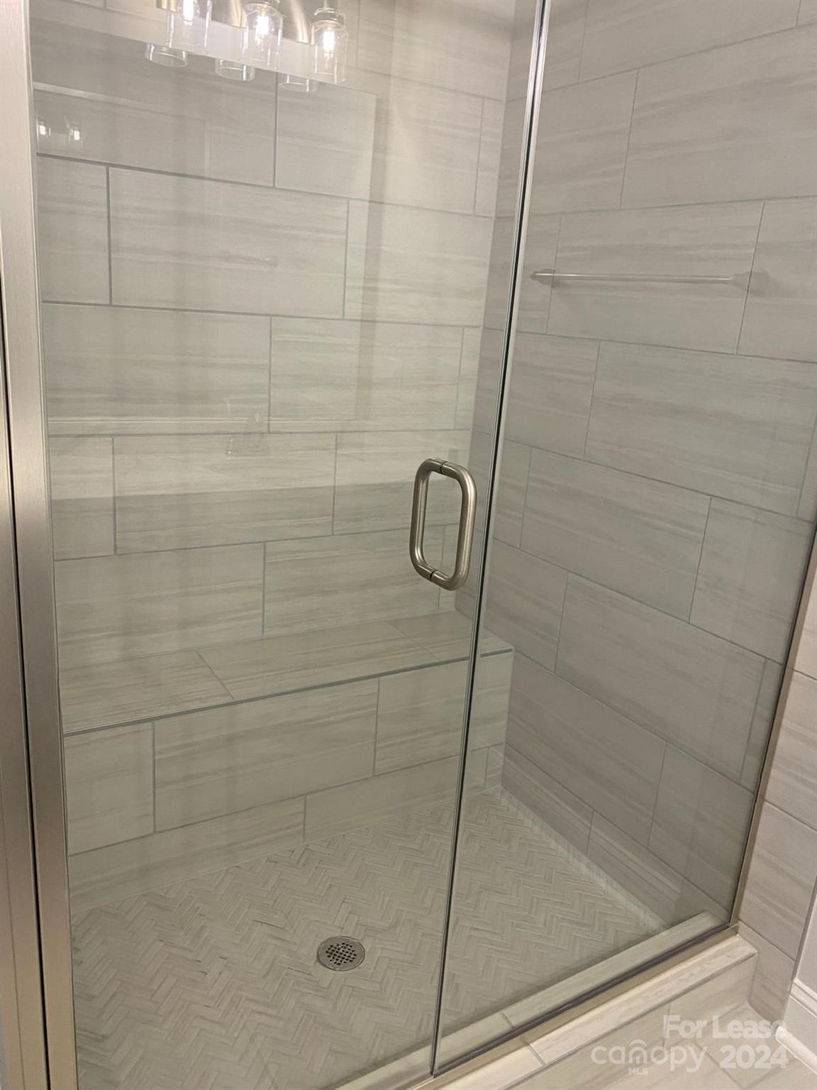 Roseglen - Residential Lease