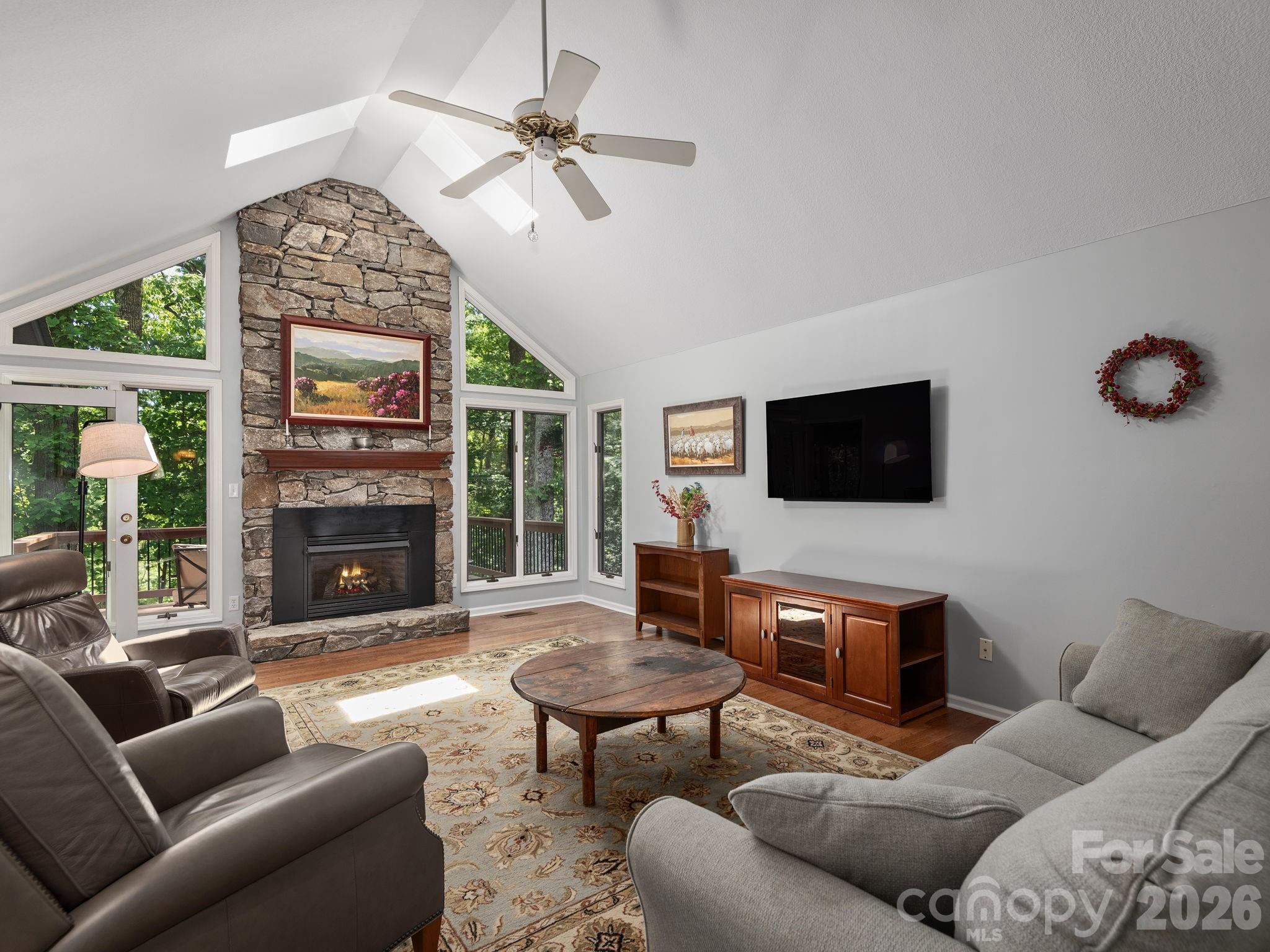 3942 Laurel Park Highway