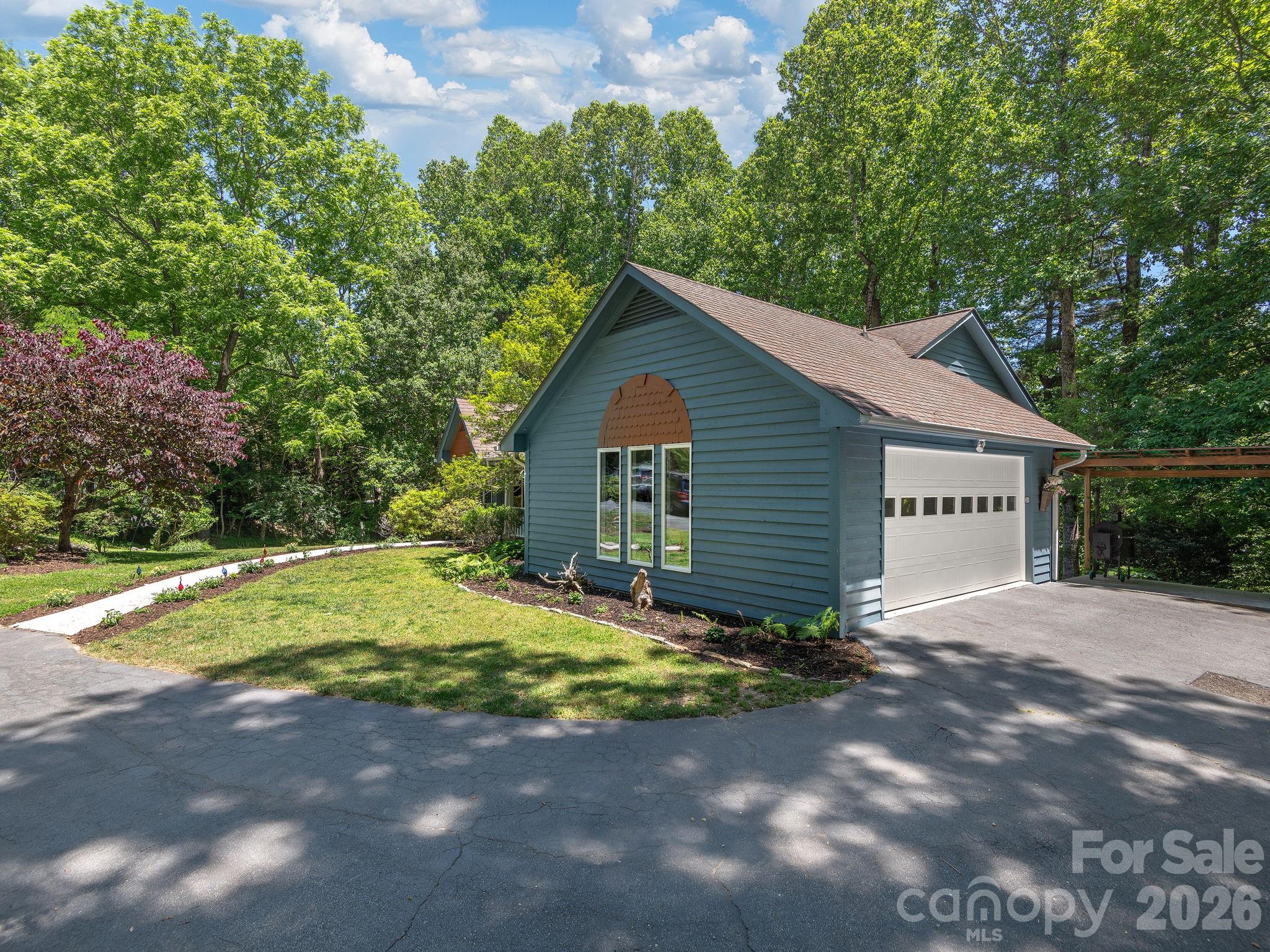 3942 Laurel Park Highway