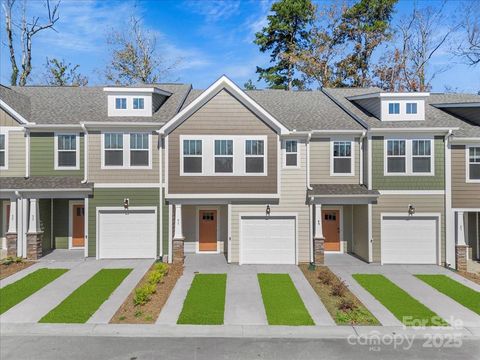 Photo of 51 Moon Haven Way, Arden, NC 28704 (MLS # 4333173)