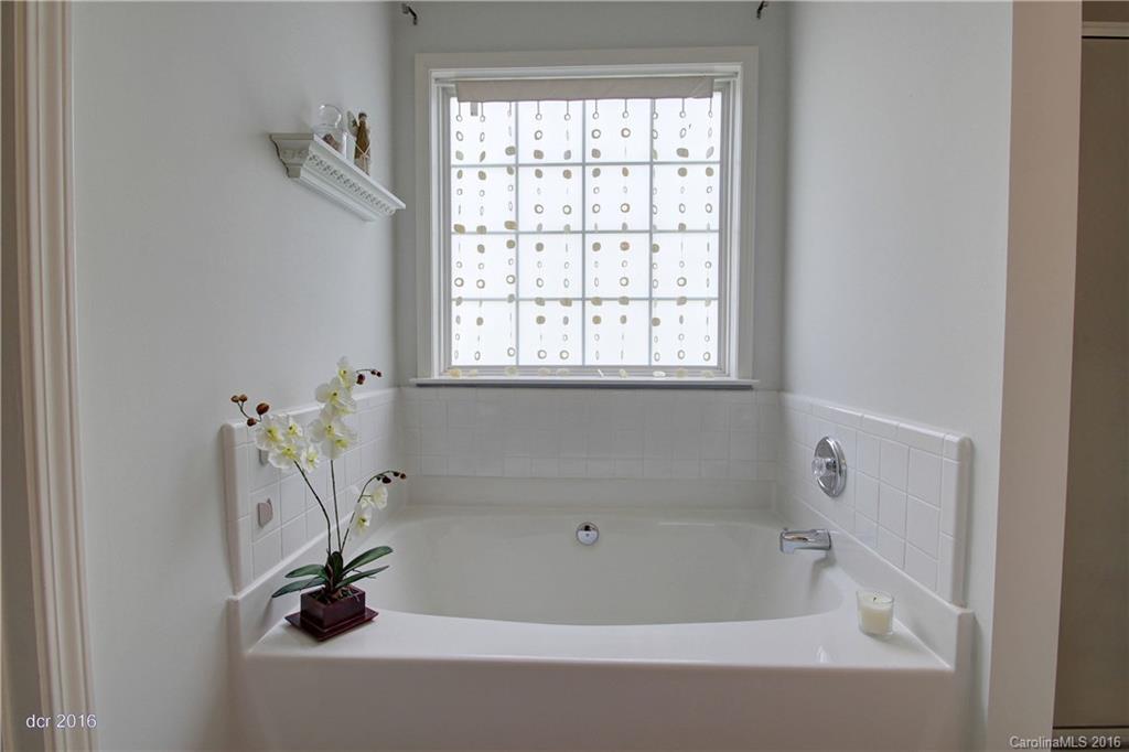 Sardis By The Park - Residential