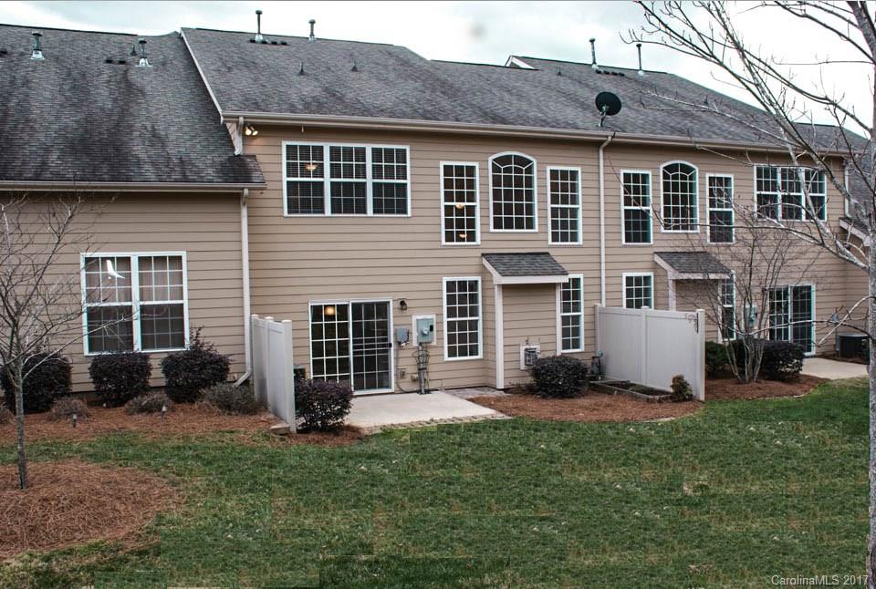 Lake Shore On Lake Wylie - Residential