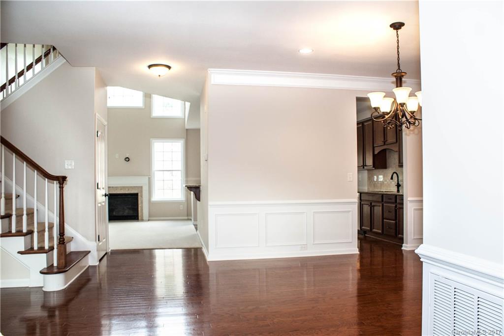 Lake Shore On Lake Wylie - Residential