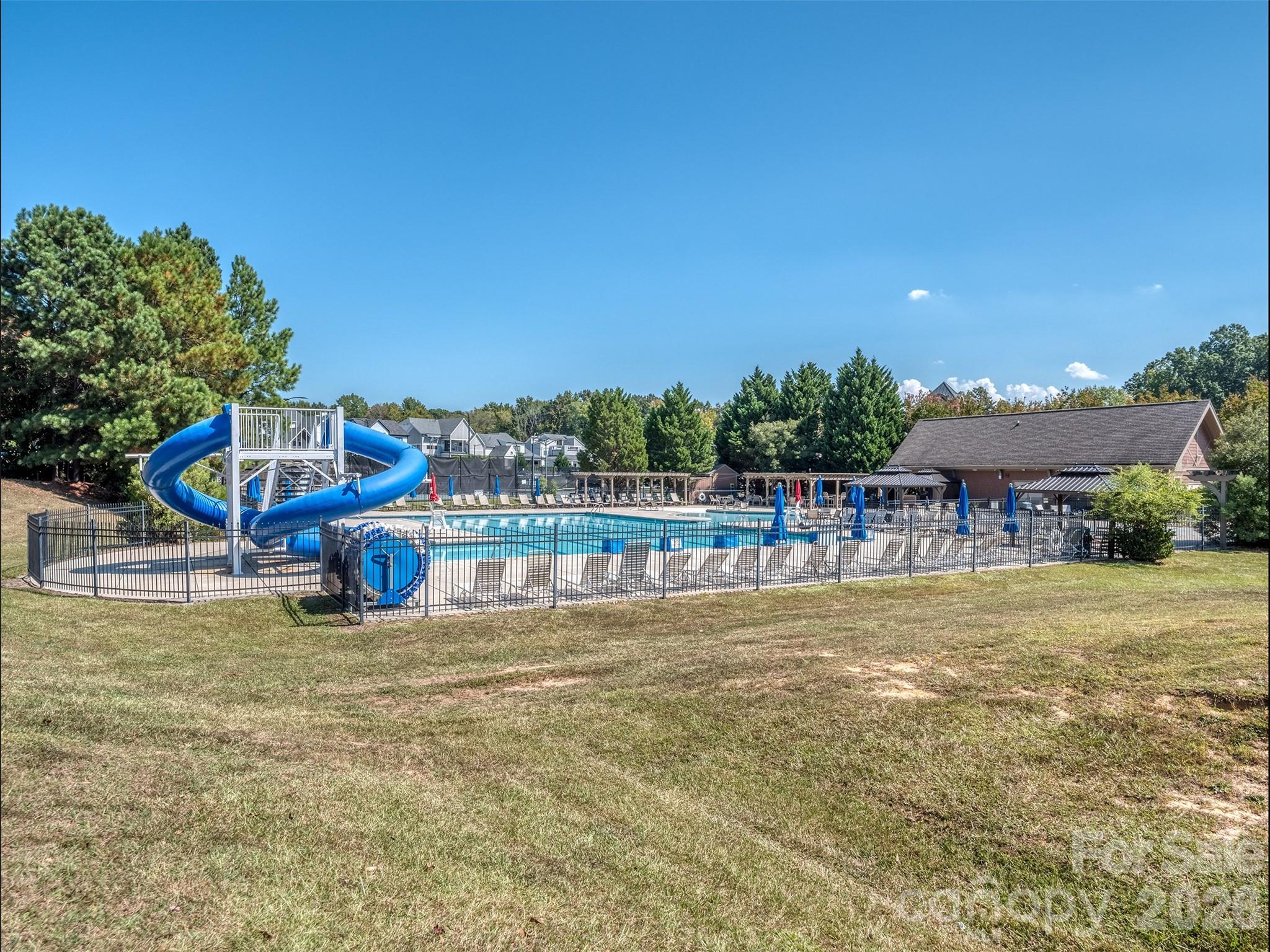 The Palisades - Residential