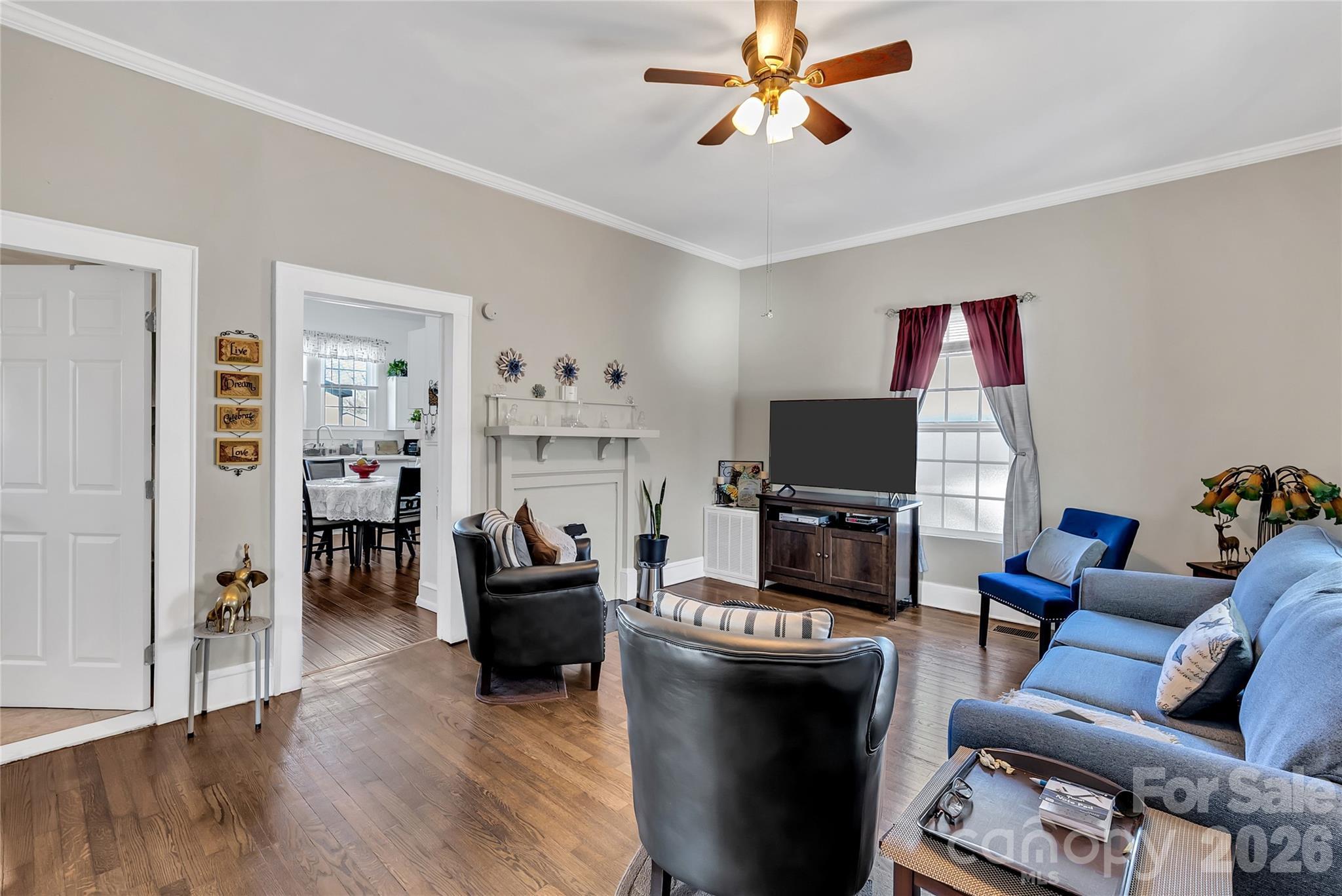 43 Mandalay Place SW