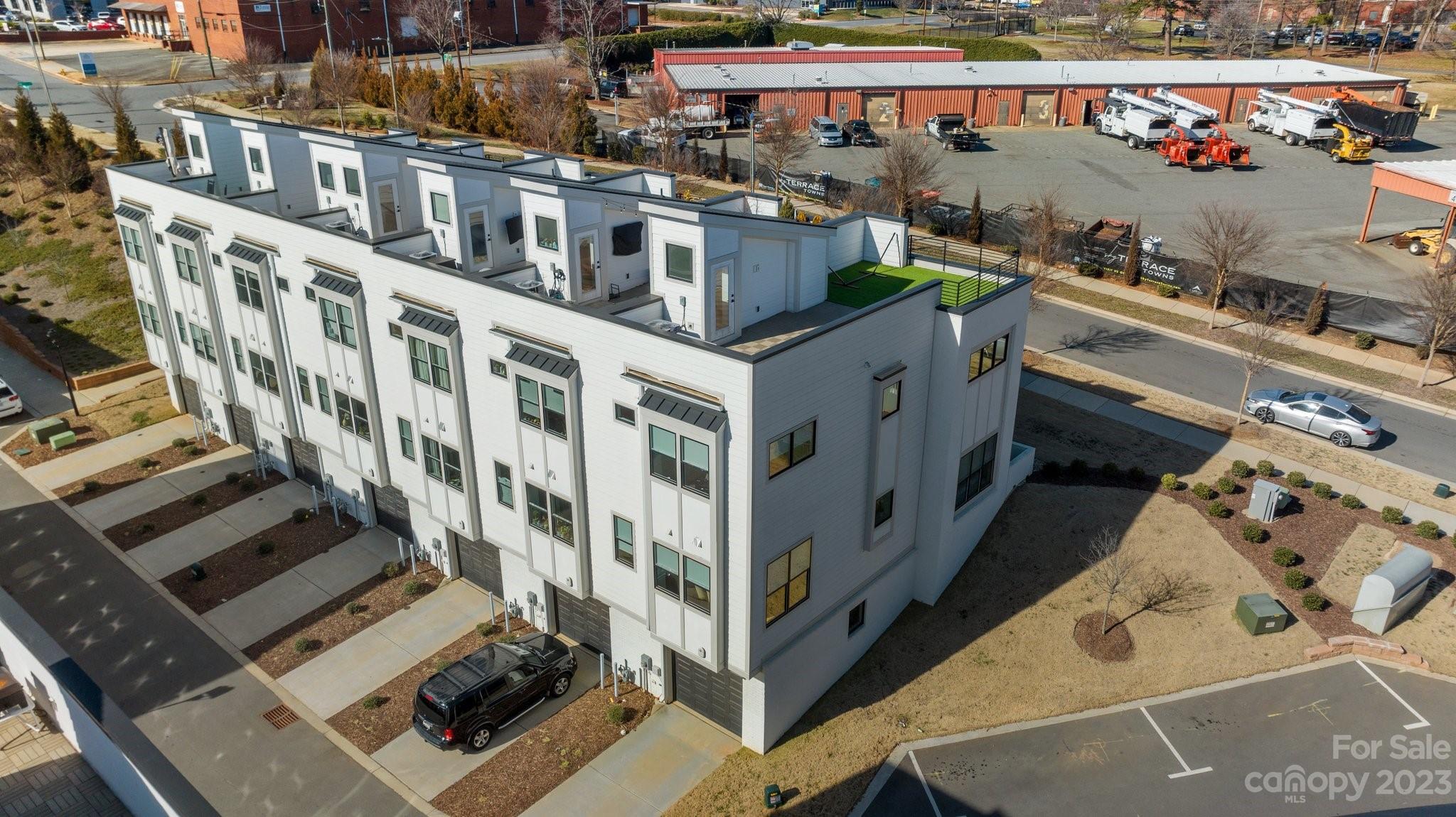 Sky Terrace Towns - Residential