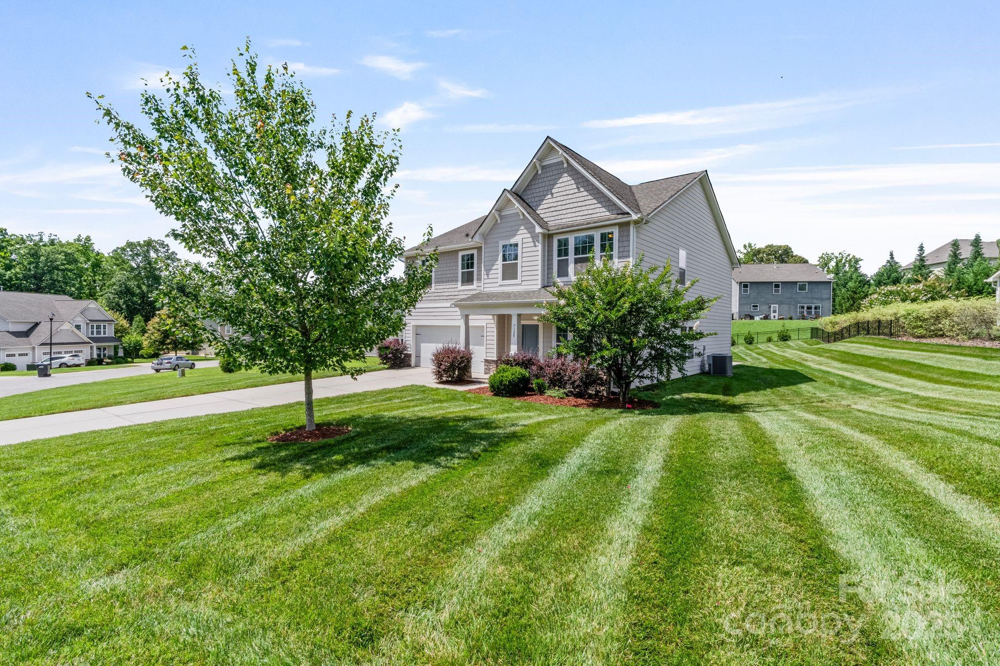 7129 Dove Field Lane