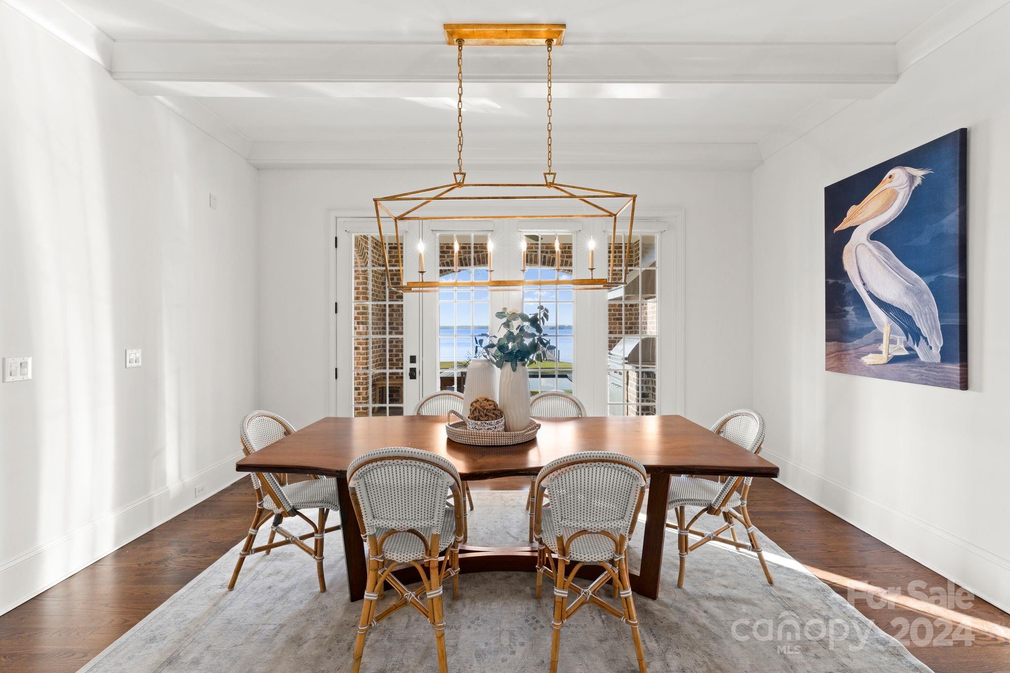 Diane Shores - Residential