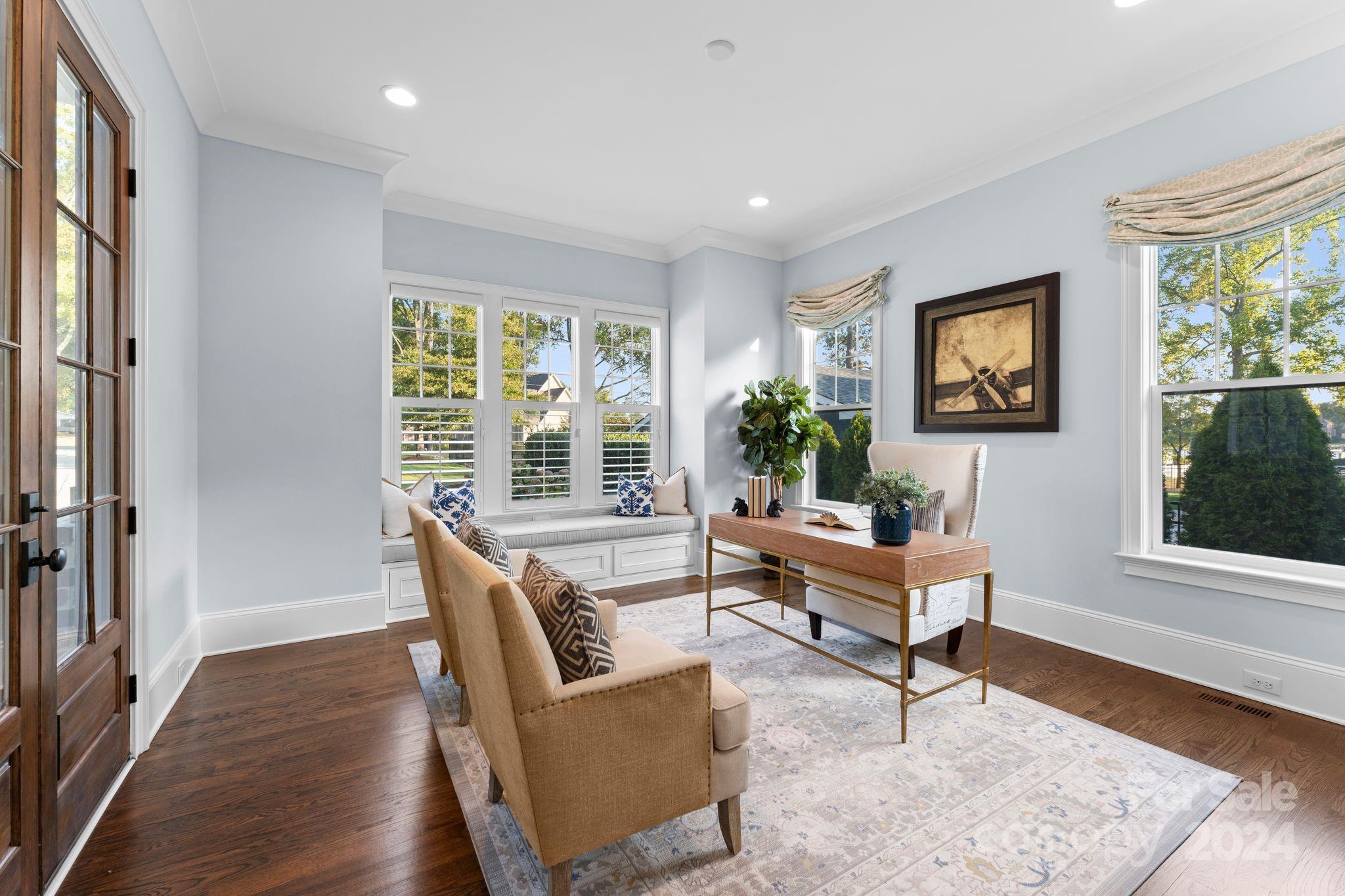 Diane Shores - Residential