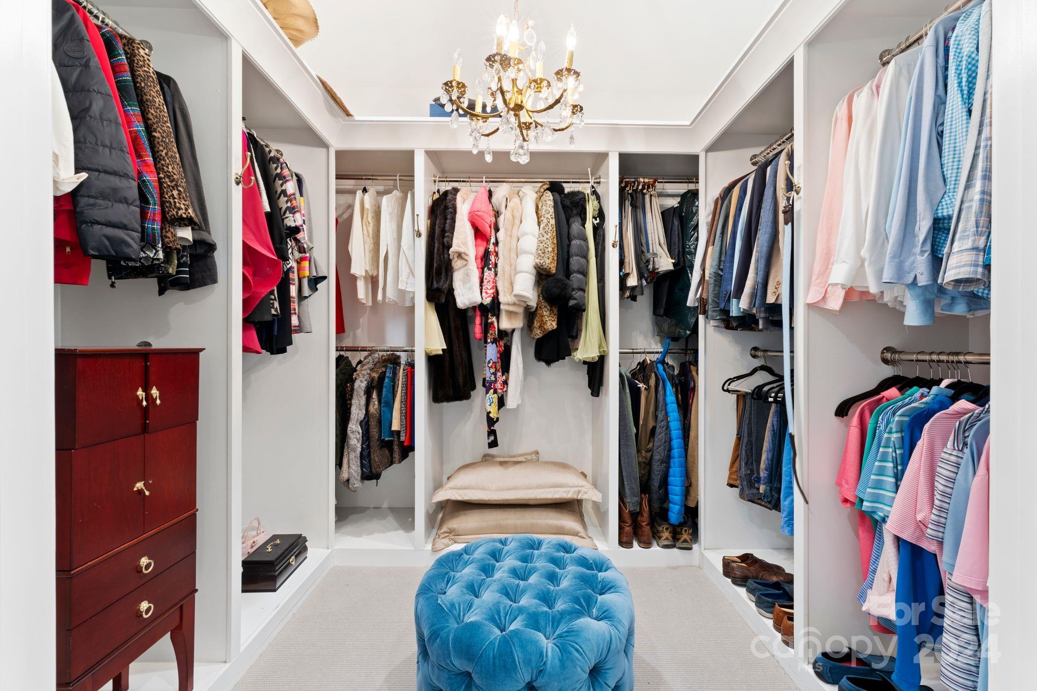 Diane Shores - Residential