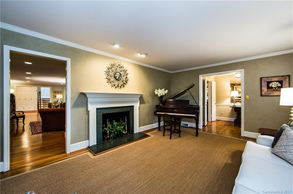 Barclay Downs - Residential