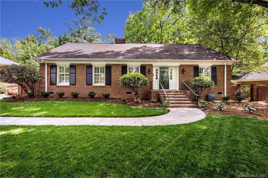 Barclay Downs charmer!  This beautiful home has many upgrades and all the right spaces for family living.  Master on the main with bath reno in 2016.  Huge two story great room with stone FP and gas logs.  Kitchen/breakfast room open to den with abundant light and FP.  Upstairs, 3 large BRs and 2 updated baths plus loft area perfect for media, games or study.  Gorgeous yard with stone patio, irrigation system.   Walk to top rated schools and SouthPark restaurants, shops and concerts!