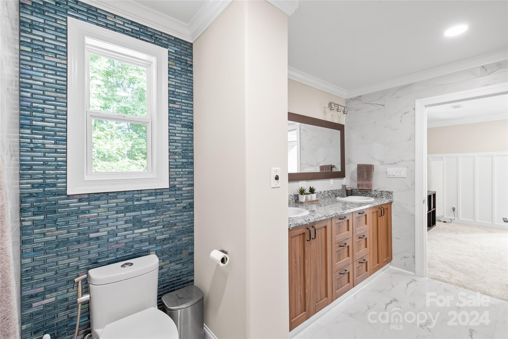 Charter Oaks - Residential