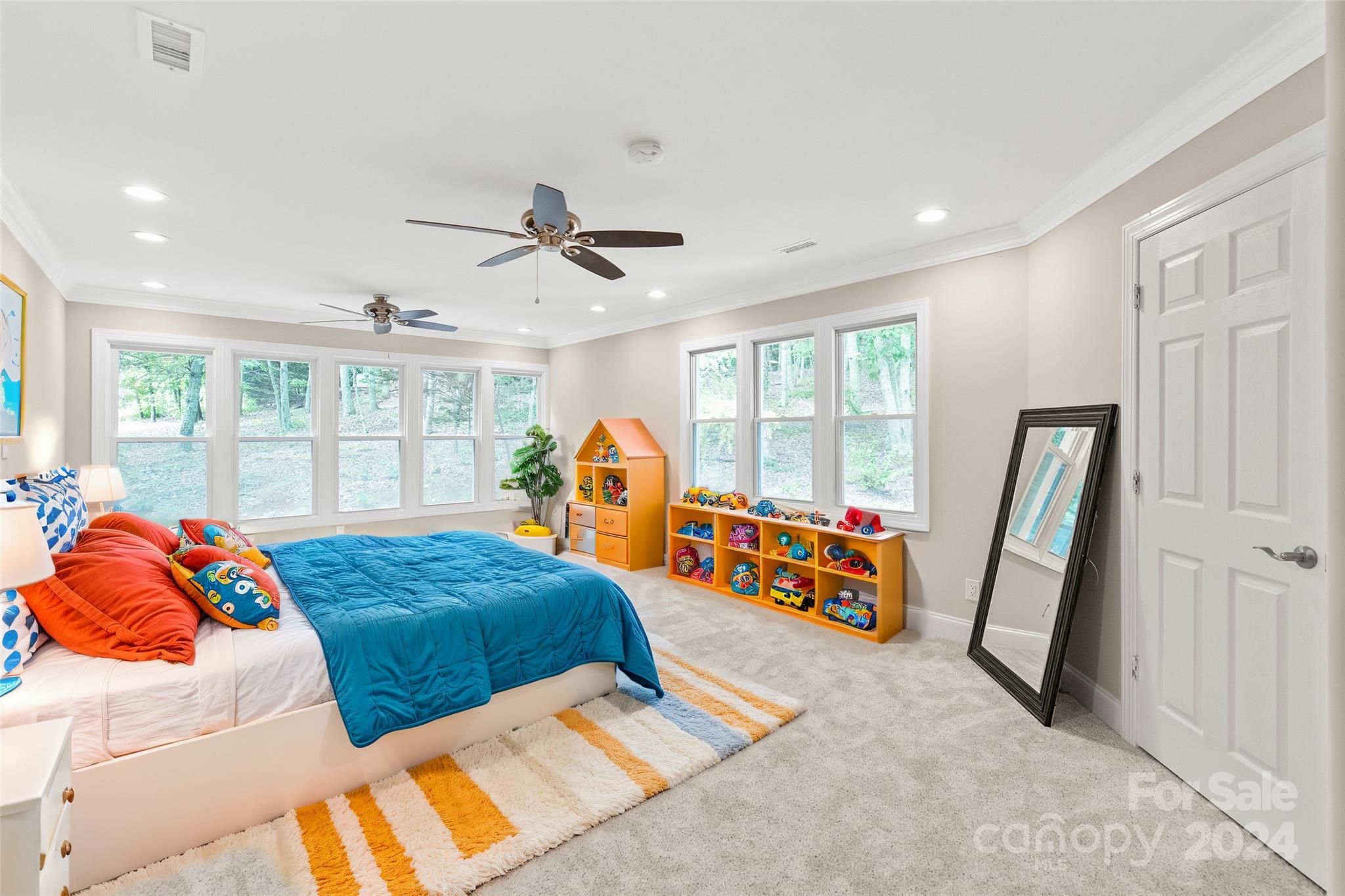 Charter Oaks - Residential