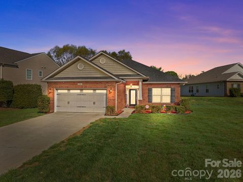 Photo of 108 Community Club Drive, Mount Holly, NC 28120 (MLS # 4363732)