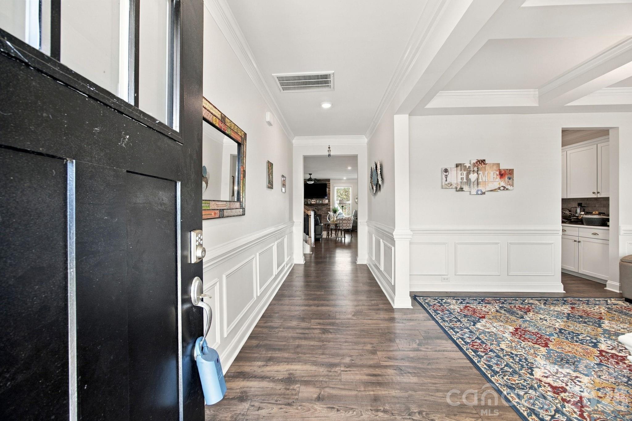 180 Longleaf Drive