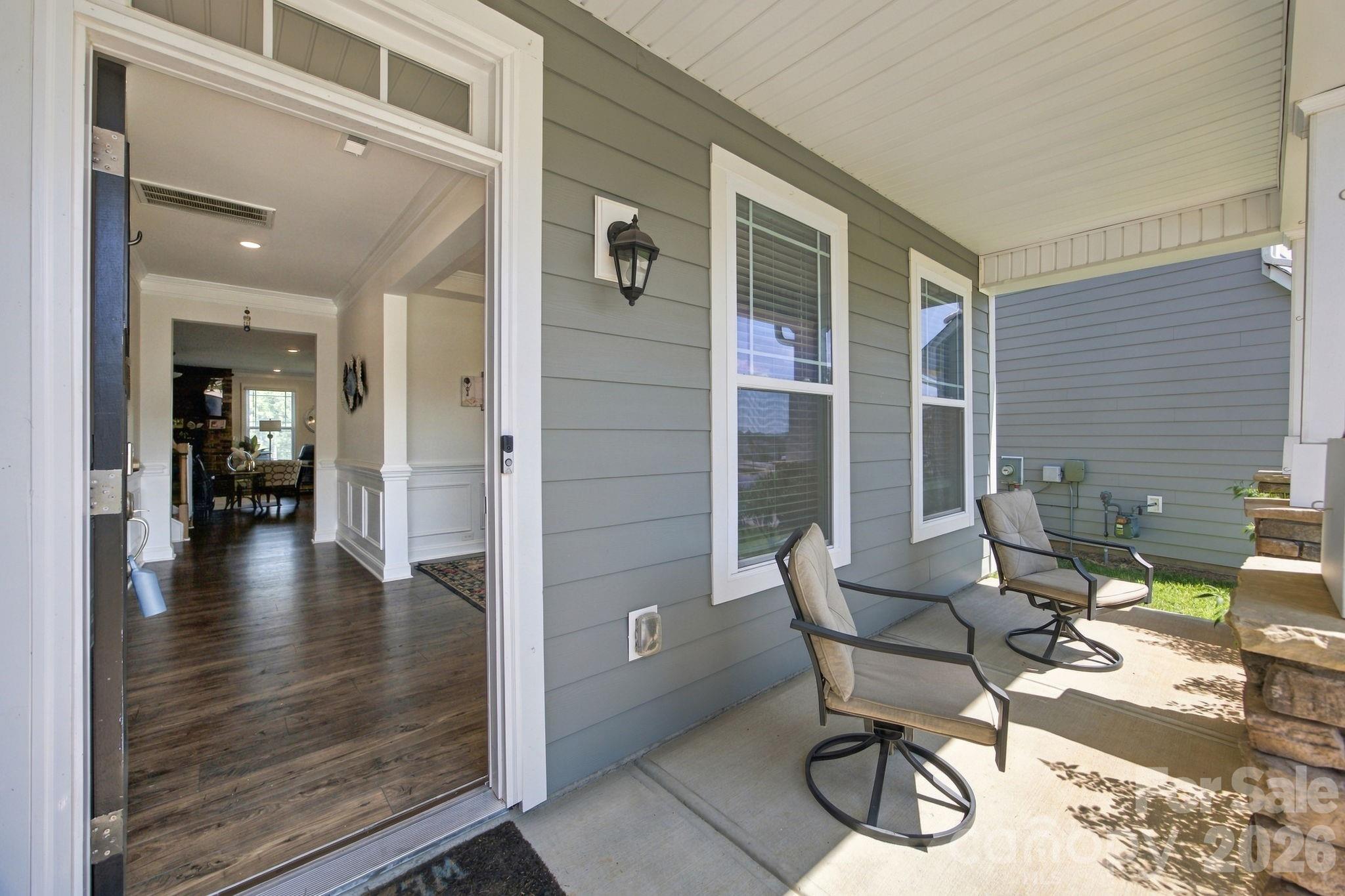 180 Longleaf Drive